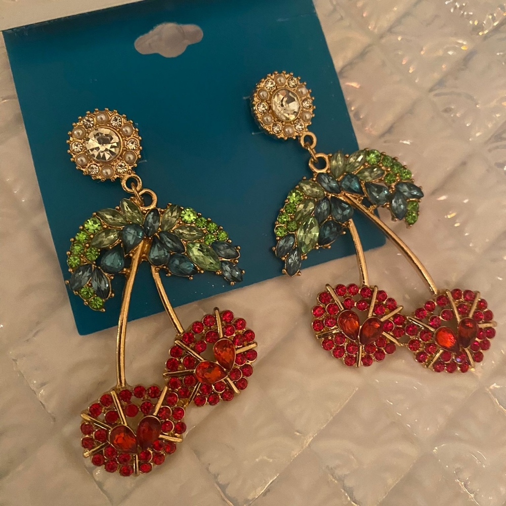 Cherry dangle earrings